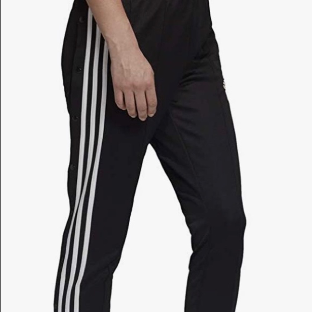 NWT…Adidas Women’s “Must Haves” Snap Pants size XL